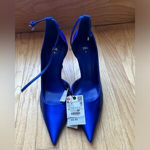 BRAND NEW ZARA Heel sz 41
